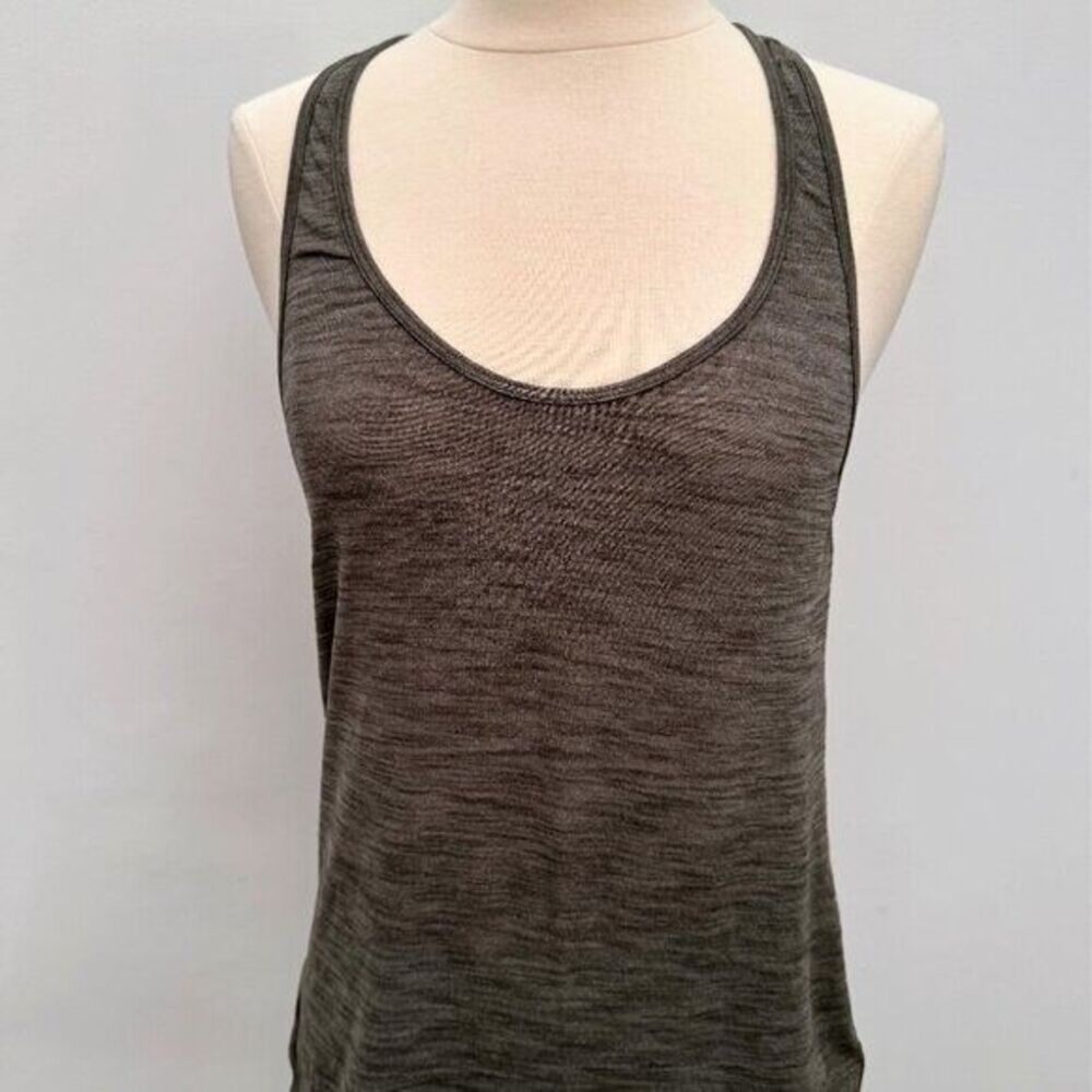 Lululemon Run Swiftly Tank, Green - Size 4